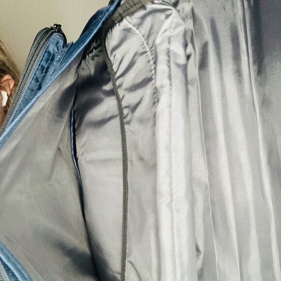 NWT SOLO Navy Expandable 15.6” Laptop Messenger Briefcase Shoulder Bag - Picture 7 of 16